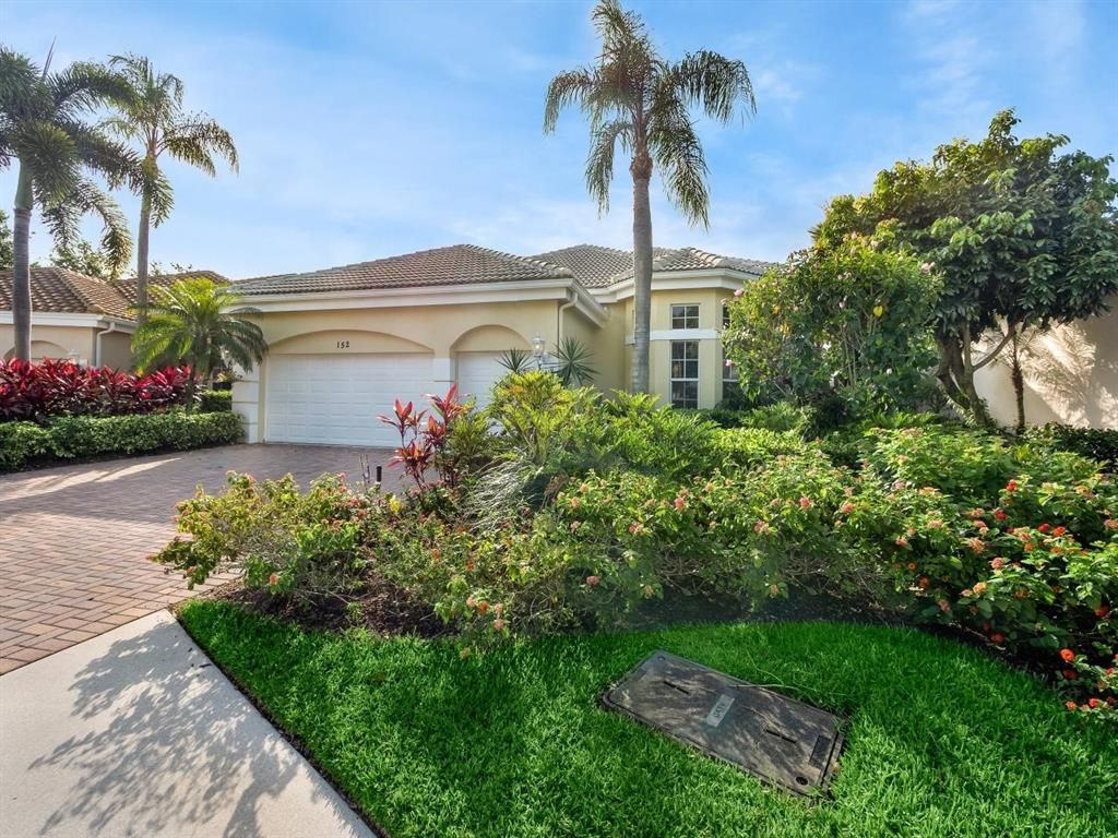 Photo of 152 Windward Drive, Palm Beach Gardens, FL 33418 (MLS # R10707072)