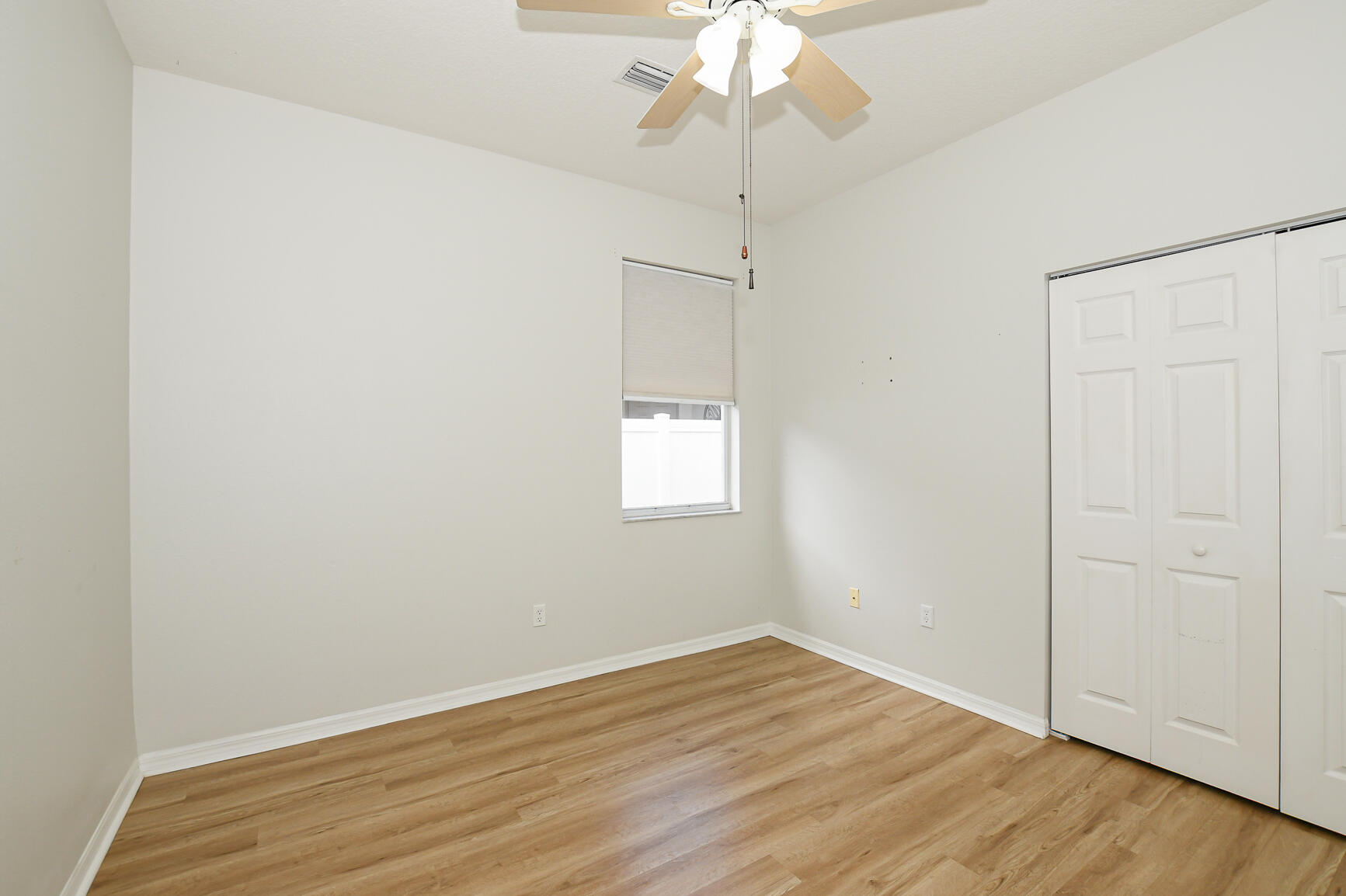 LAKE FOREST POINTE - Residential