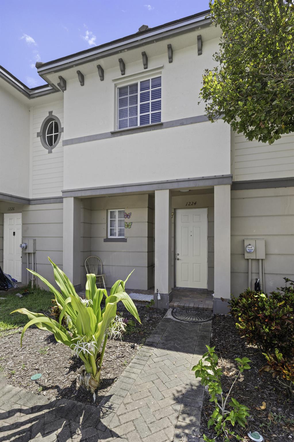 1224 Lucaya Drive