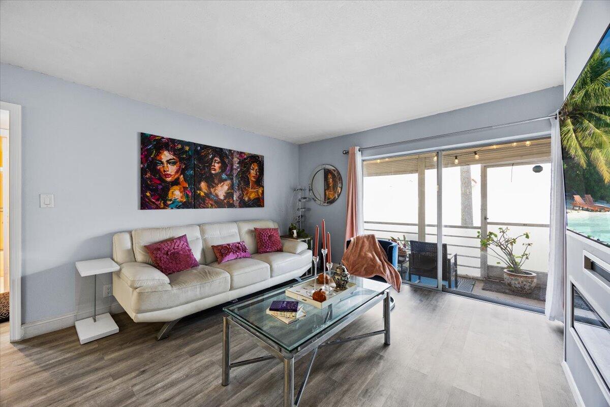 DEERFIELD PINES CONDO - Residential