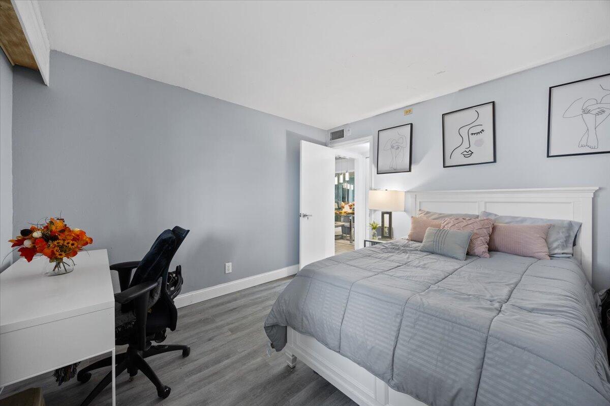 DEERFIELD PINES CONDO - Residential