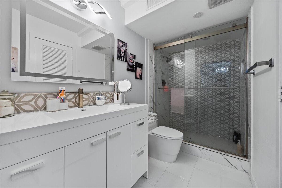 DEERFIELD PINES CONDO - Residential