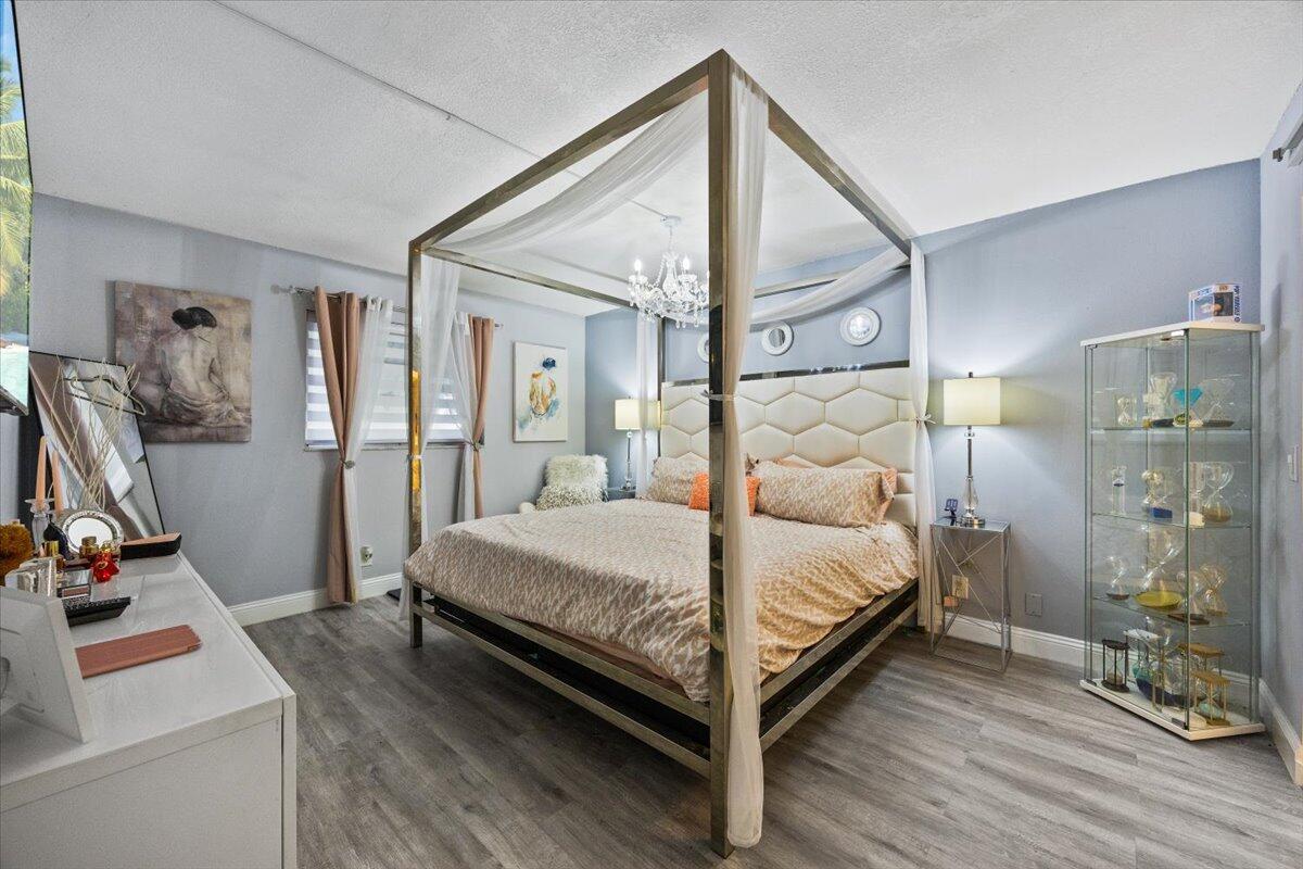 DEERFIELD PINES CONDO - Residential