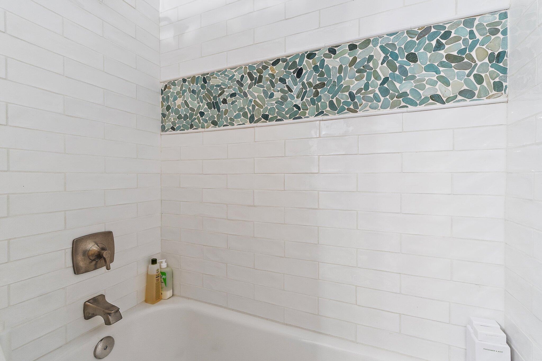 RIVERWALK 3 - Residential