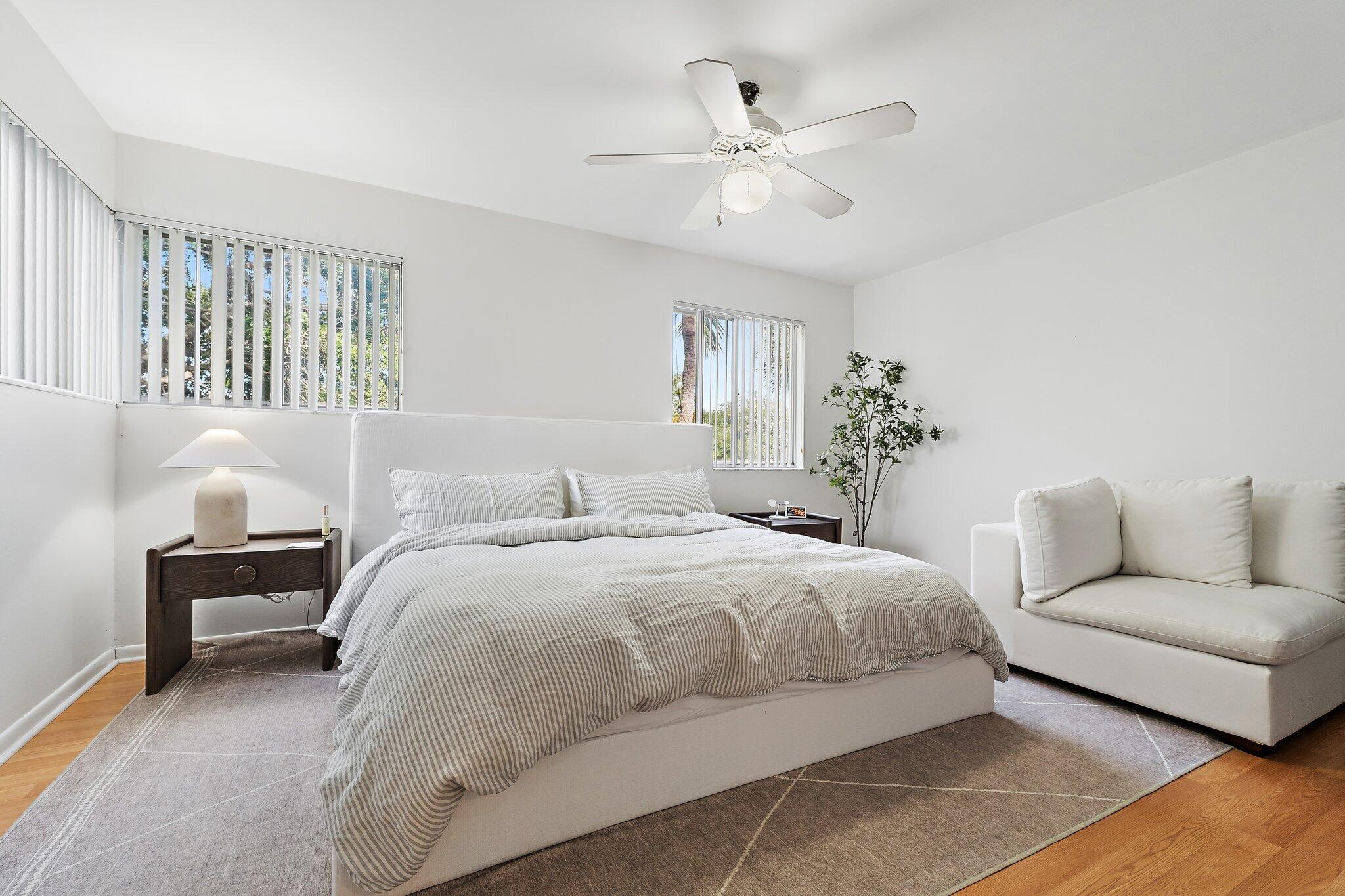 RIVERWALK 3 - Residential