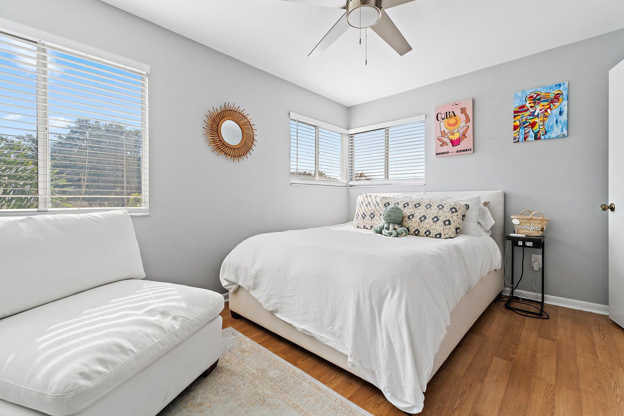 RIVERWALK 3 - Residential