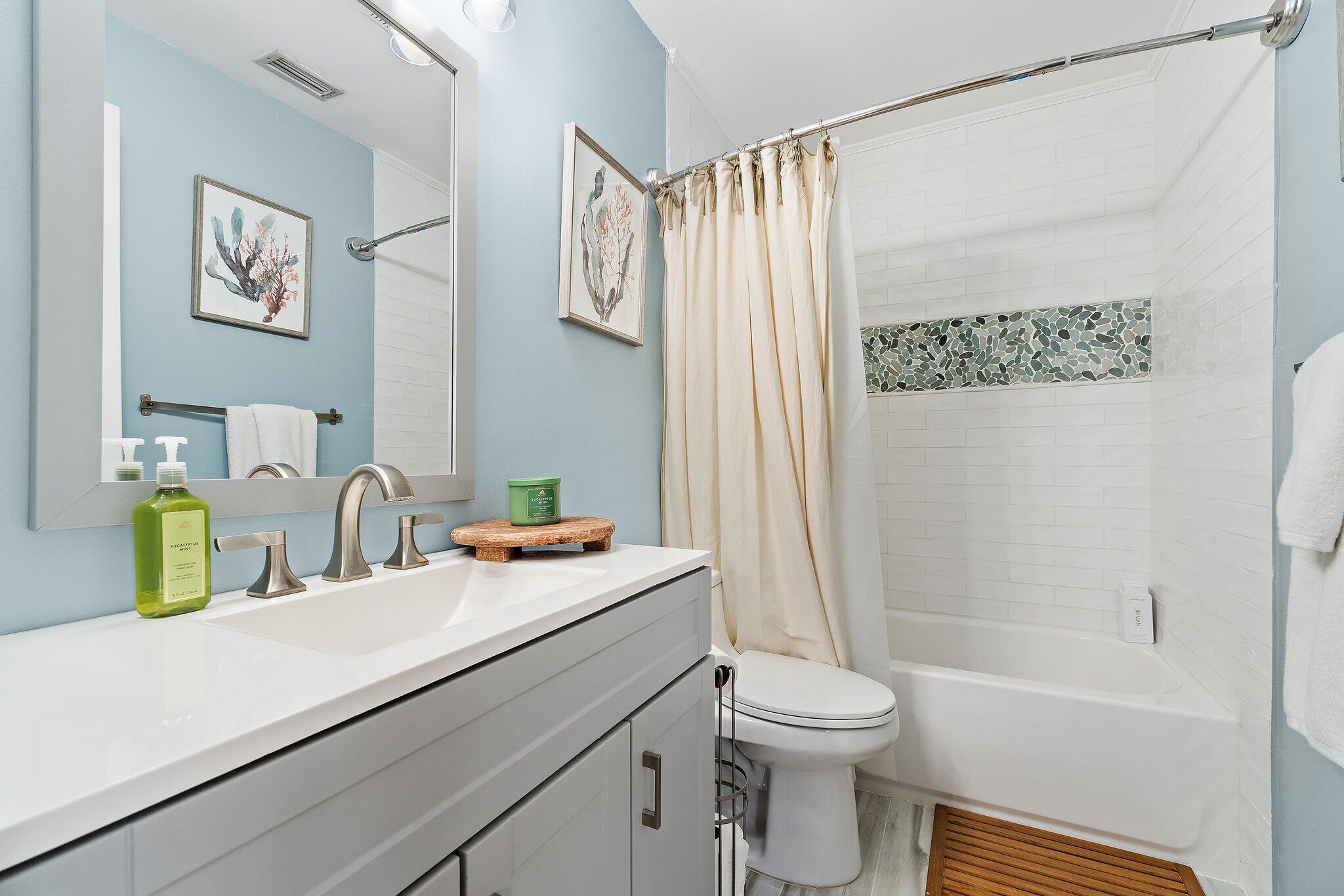 RIVERWALK 3 - Residential