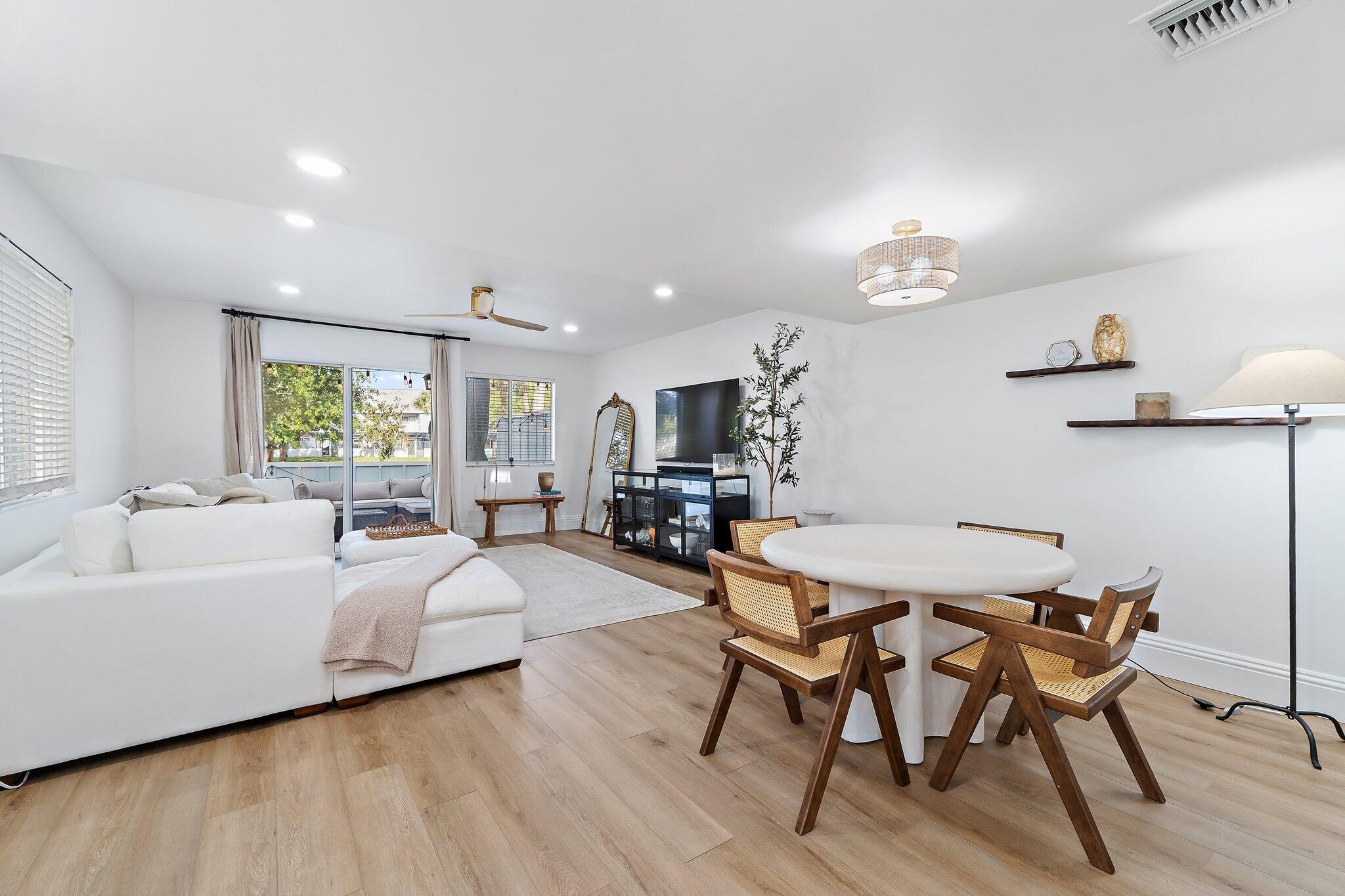 RIVERWALK 3 - Residential