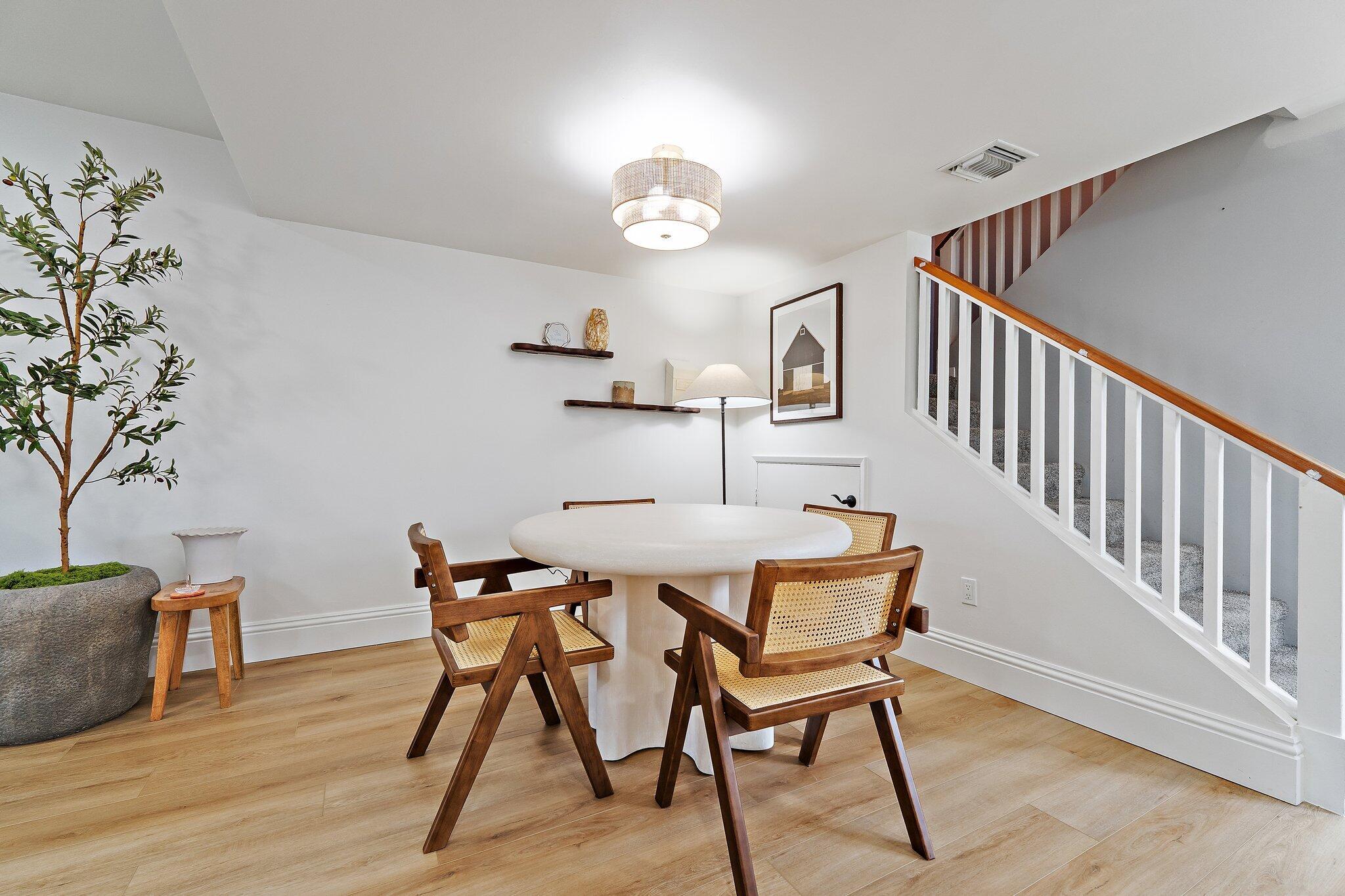 RIVERWALK 3 - Residential