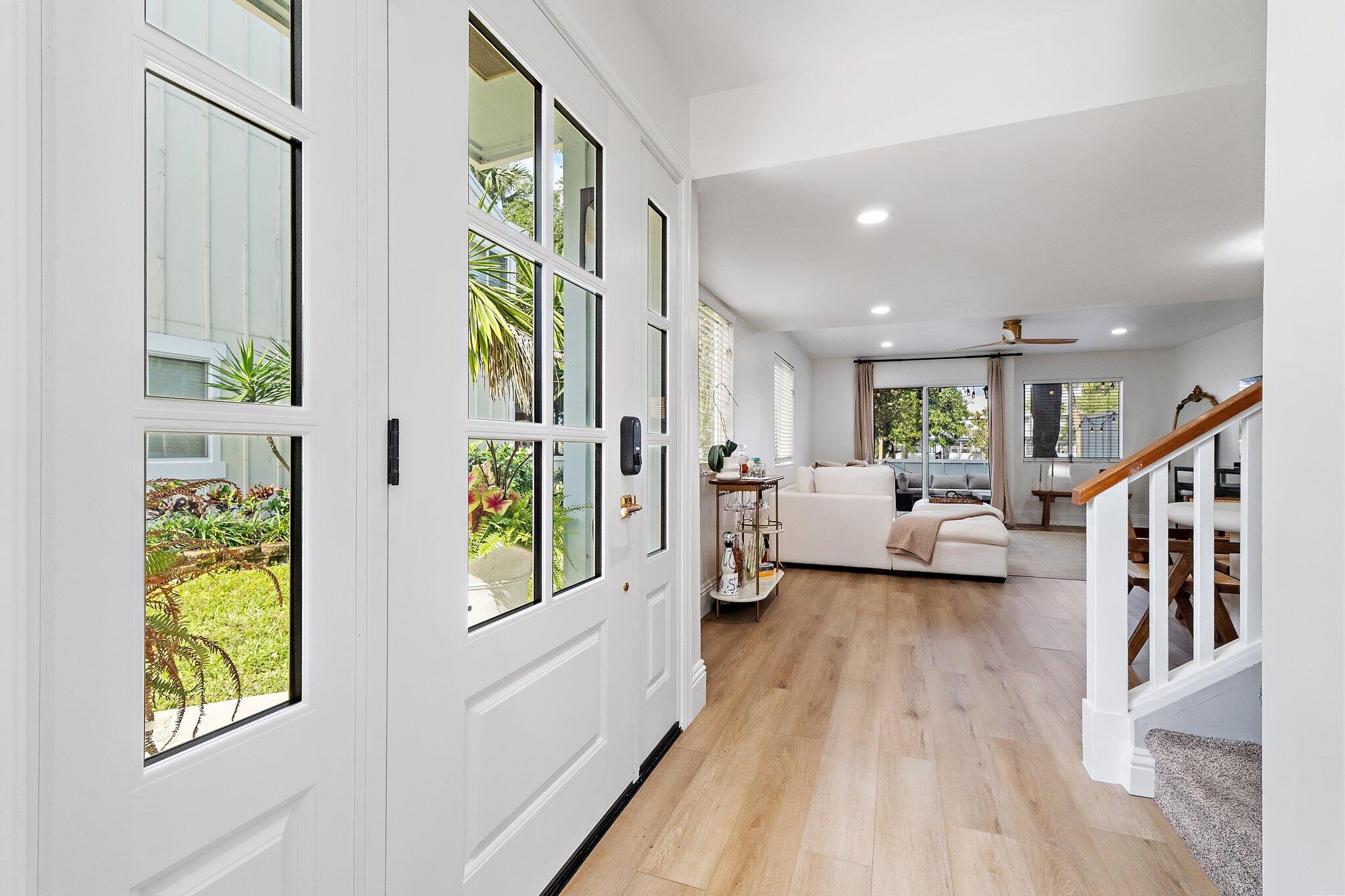 RIVERWALK 3 - Residential