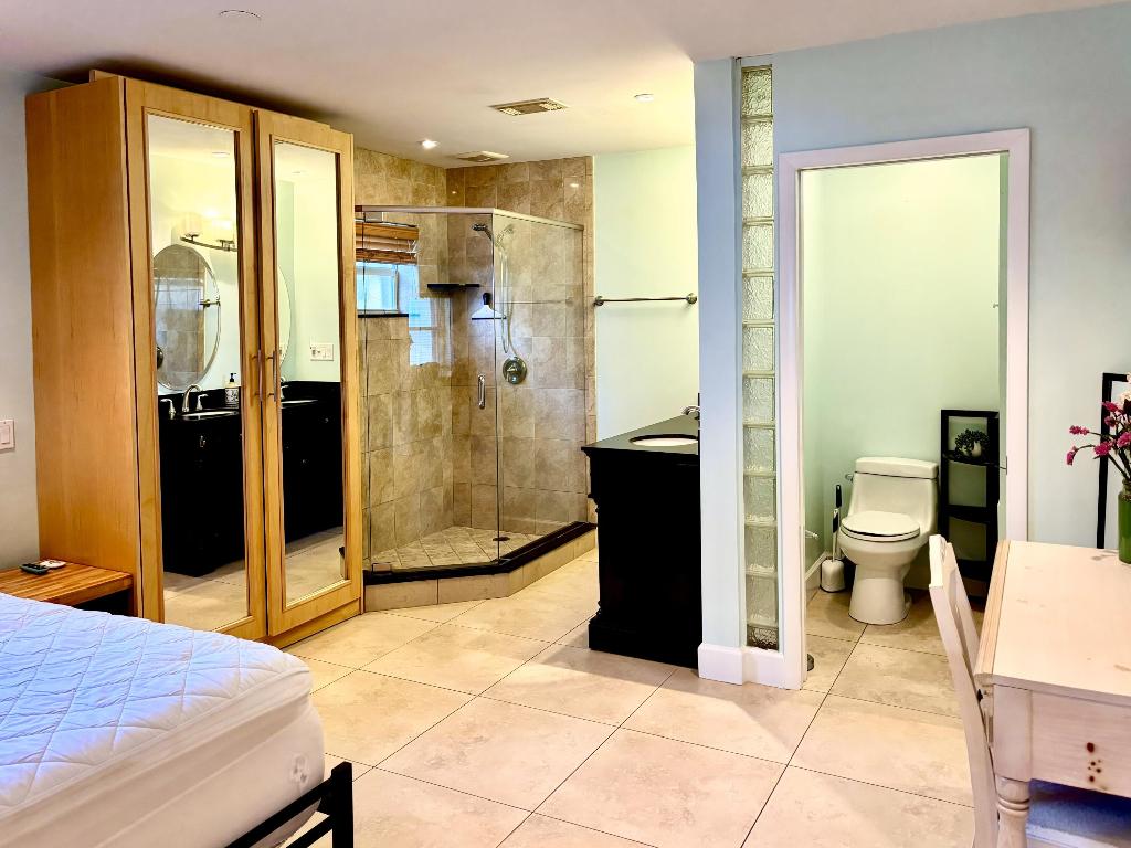 CORAL RIDGE ISLES - Residential Lease