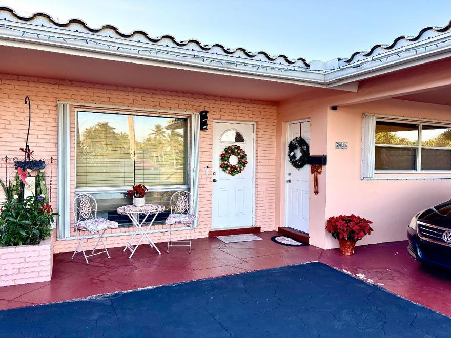 Great 2 bedroom, 2 bath, Fully furnished 1/2 duplex. Water, Internet & Trash INCLUDED. Move-in ready home in the heart of Fort Lauderdale! Home features open floorplan, ensuite bathroom for each bedroom and a private exterior entrance, tiled floors, updated bathrooms, large walk-in closets, in-unit laundry, granite countertops, stainless appliances, fenced yard, and carport. Thoughtfully equipped with all the essentials, ensuring you have everything you need to start living comfortably from day one.  A true hidden gem, perfectly nestled in a quiet neighborhood with easy walking distance to restraunts and shopping. Quick access to downtown, the Beach & I-95. Minimum 650 credit score, no smoking indoors, no pets under 2 yrs old and 2 pets allowed.