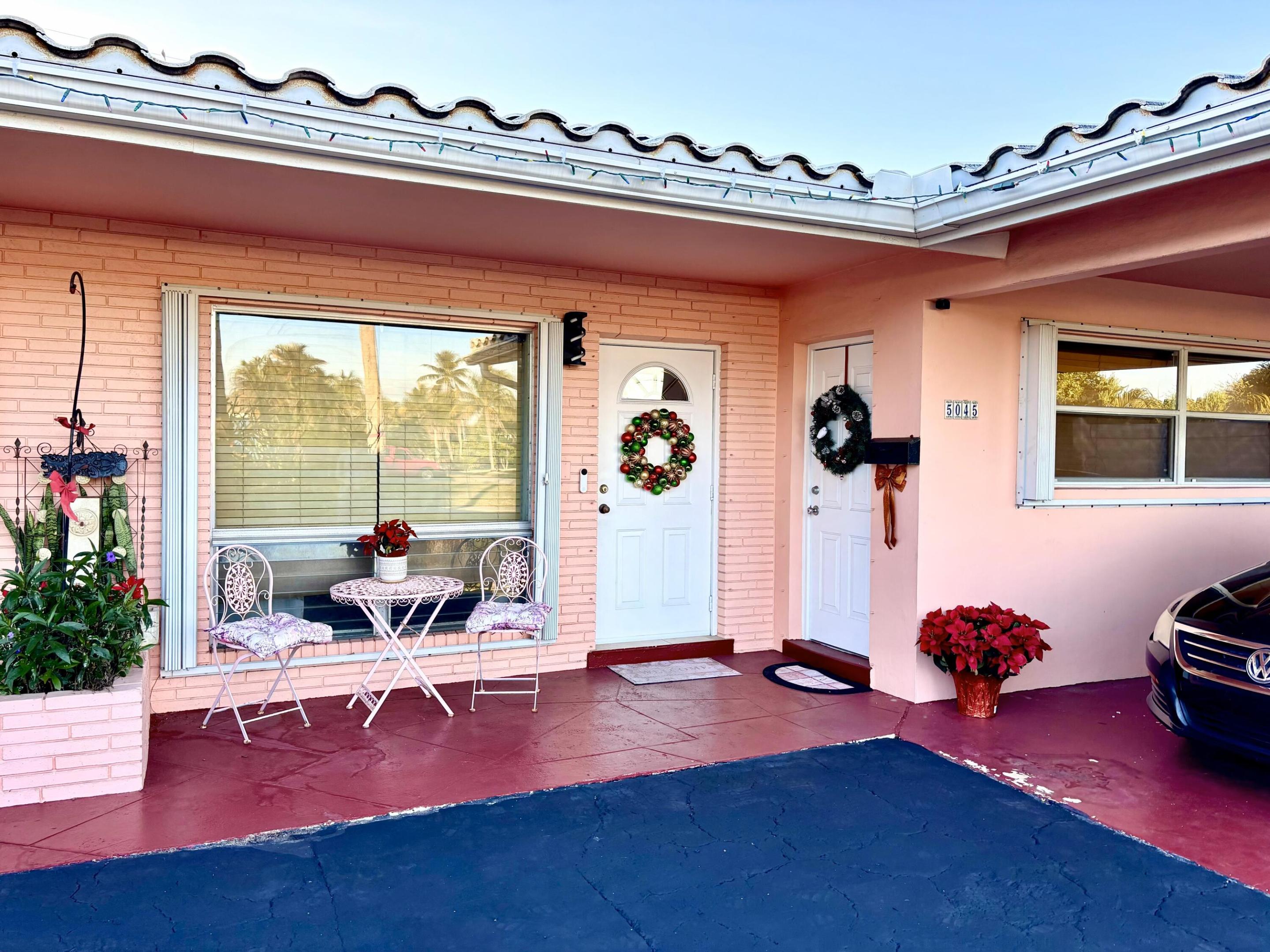 CORAL RIDGE ISLES - Residential Lease