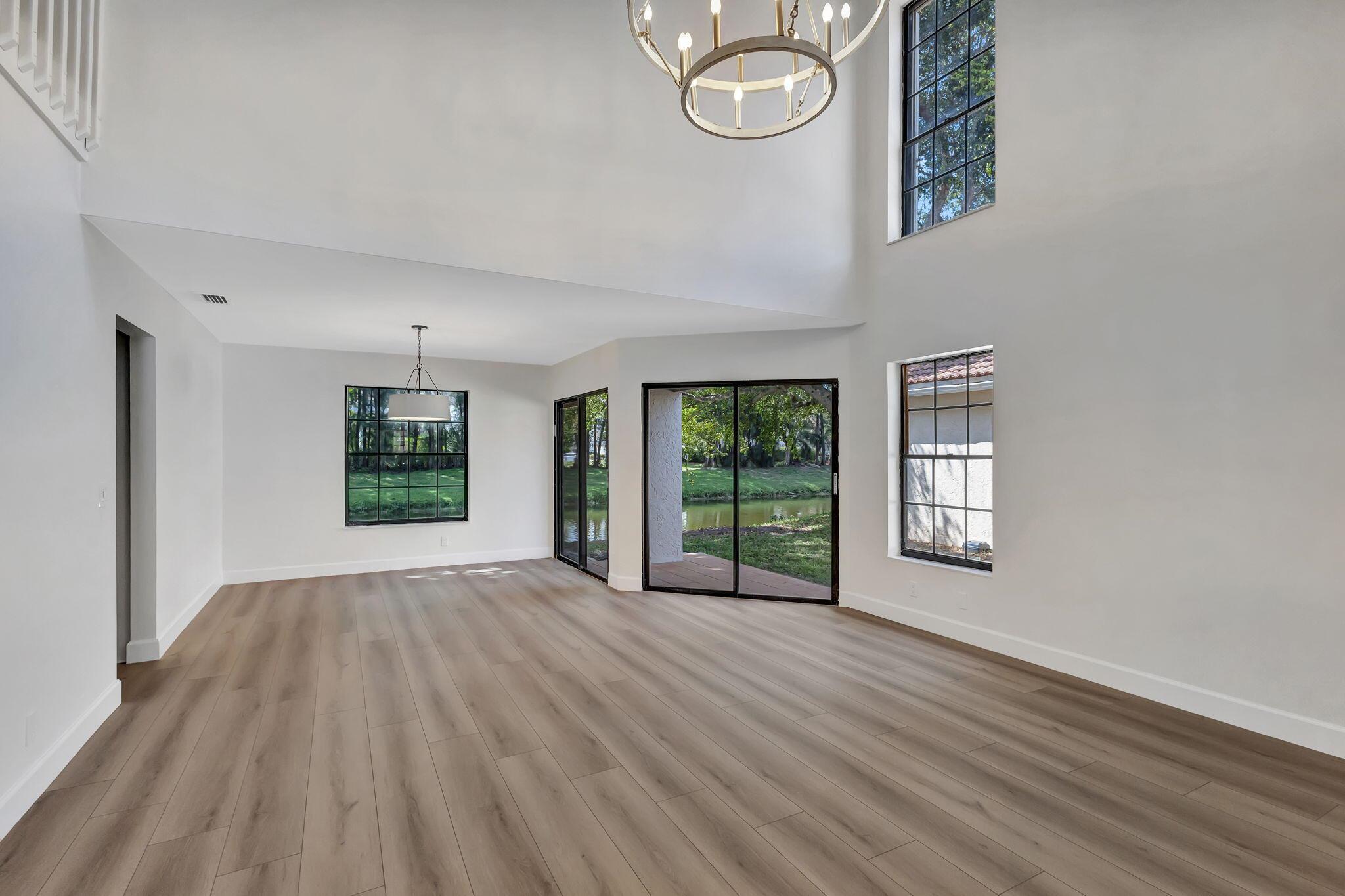 Properties 1722 Shoreside Circle