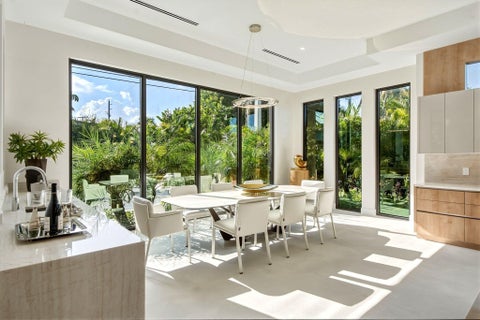 Tiny photo for 399 NE Spanish Court, Boca Raton, FL 33432 (MLS # B26079533)