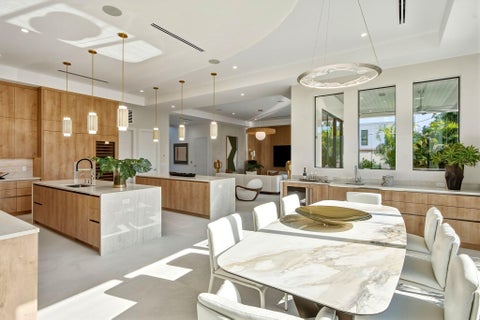 Tiny photo for 399 NE Spanish Court, Boca Raton, FL 33432 (MLS # B26079533)