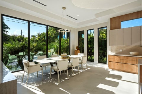 Tiny photo for 399 NE Spanish Court, Boca Raton, FL 33432 (MLS # B26079533)
