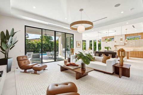 Tiny photo for 399 NE Spanish Court, Boca Raton, FL 33432 (MLS # B26079533)