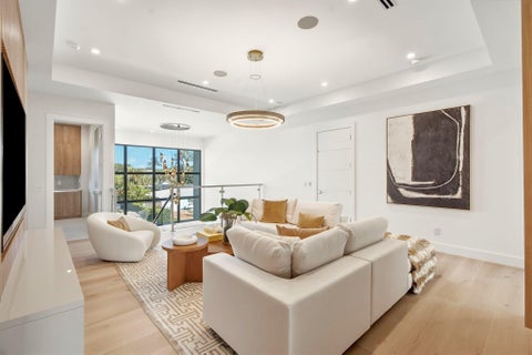 Tiny photo for 399 NE Spanish Court, Boca Raton, FL 33432 (MLS # B26079533)