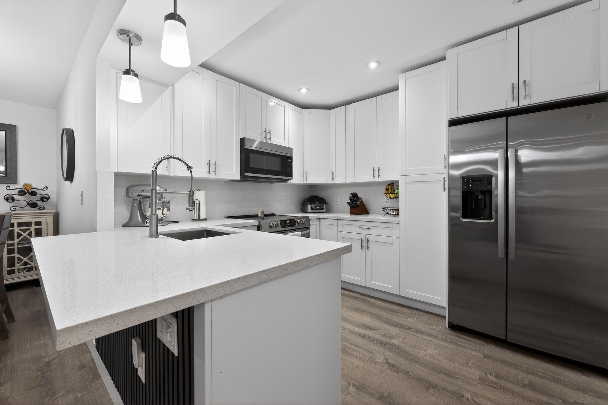 OPTIMA VILLAGE I-E CONDO - Residential