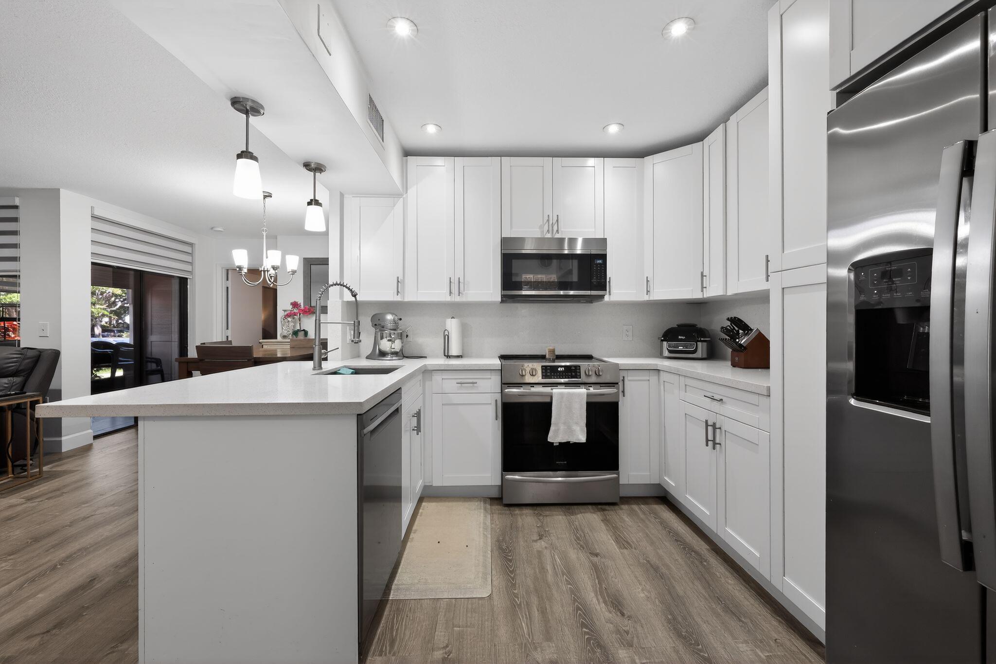 OPTIMA VILLAGE I-E CONDO - Residential