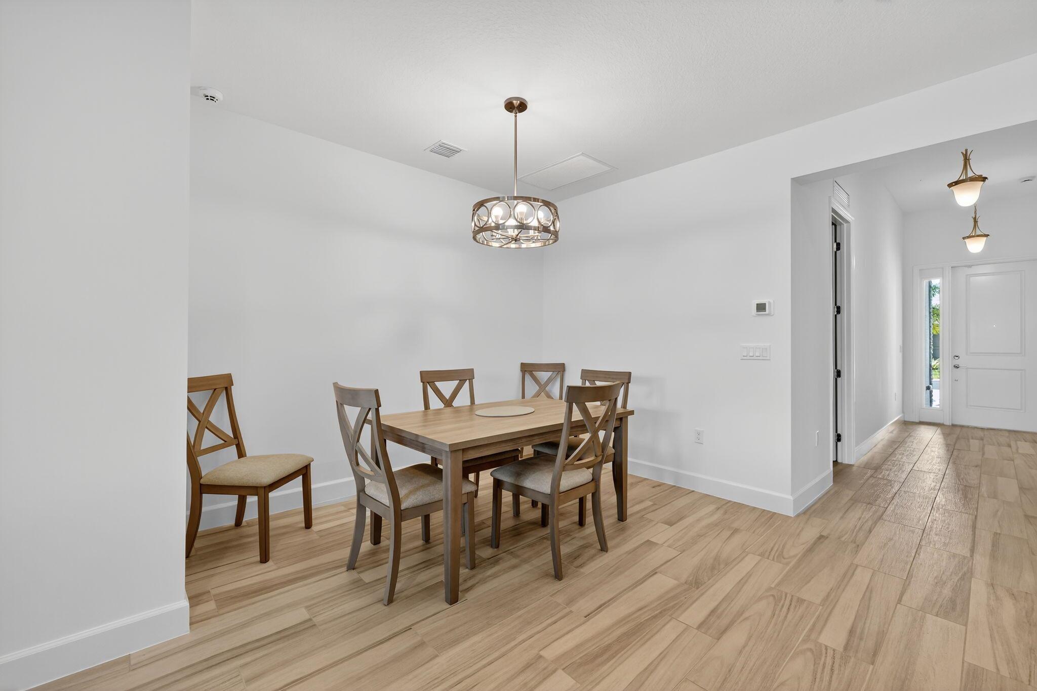 RIVERLAND - Residential Lease