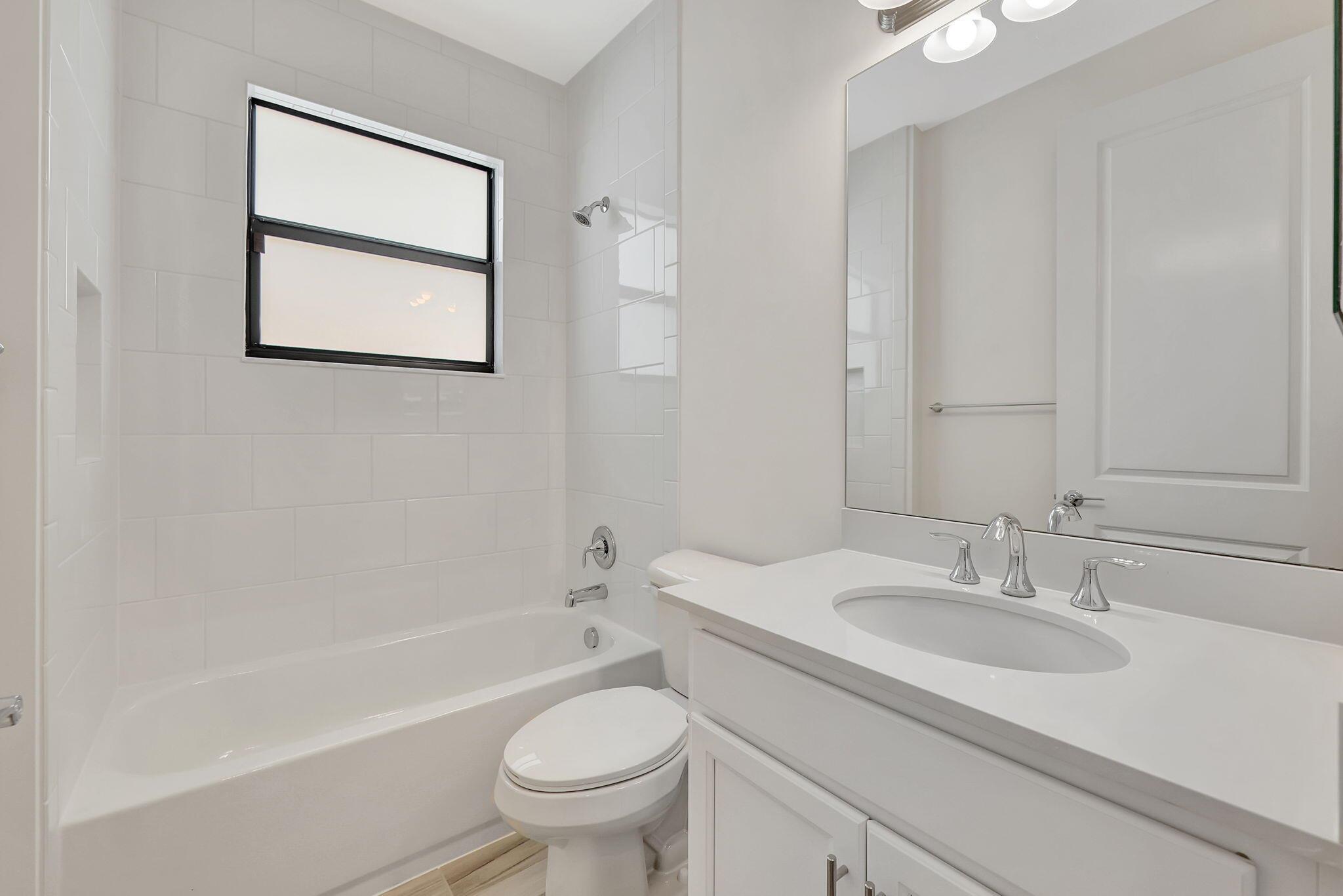RIVERLAND - Residential Lease