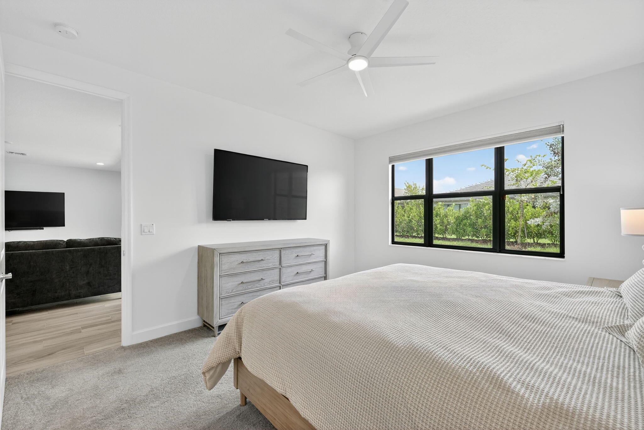 RIVERLAND - Residential Lease