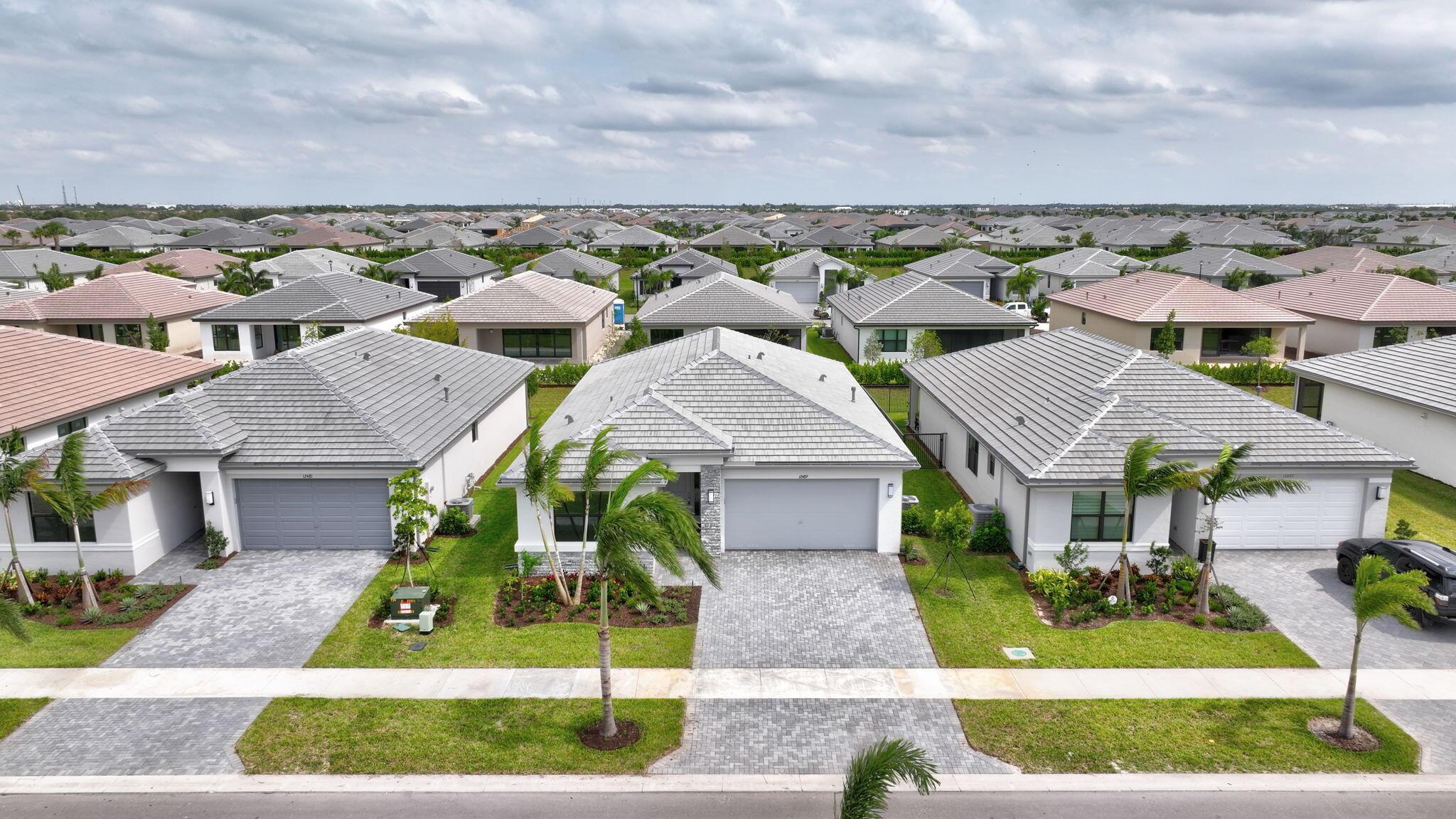 RIVERLAND - Residential Lease