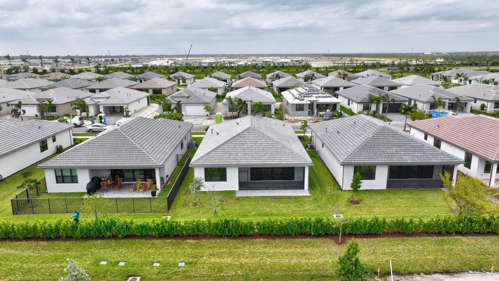 RIVERLAND - Residential Lease