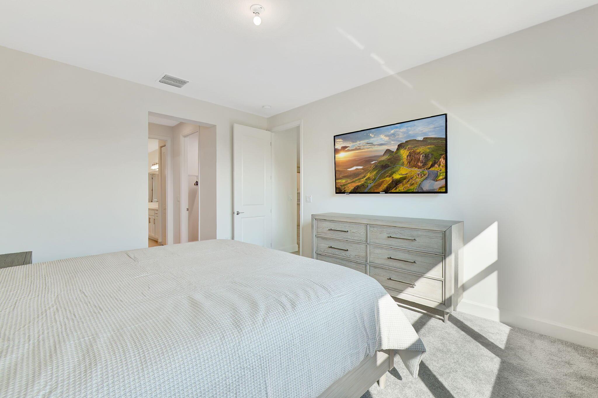RIVERLAND - Residential Lease