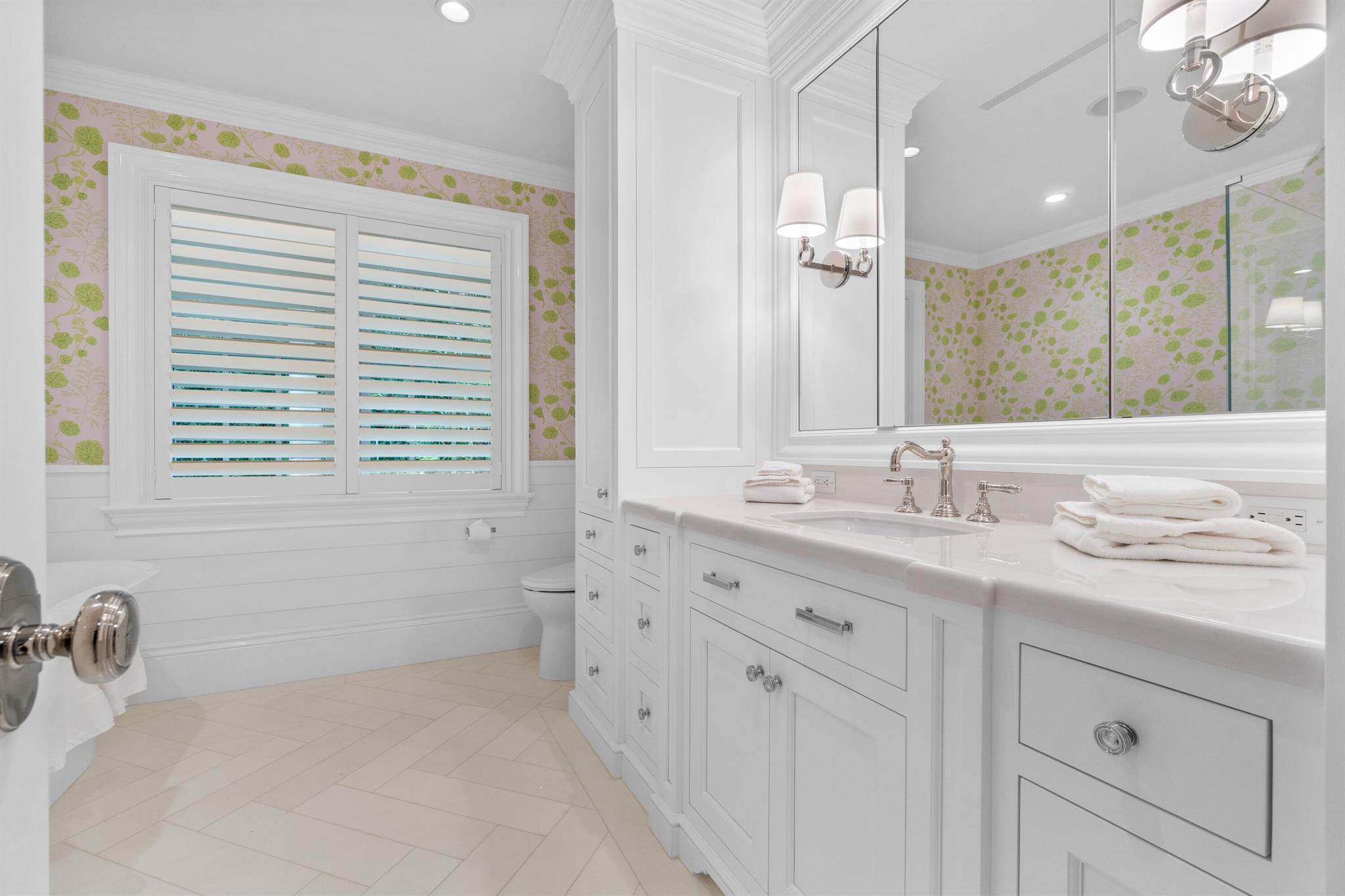 ROYAL PARK - Residential