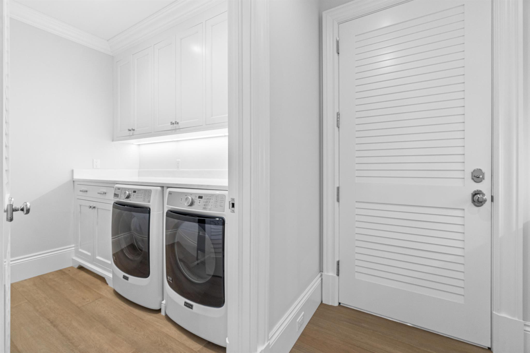 ROYAL PARK - Residential