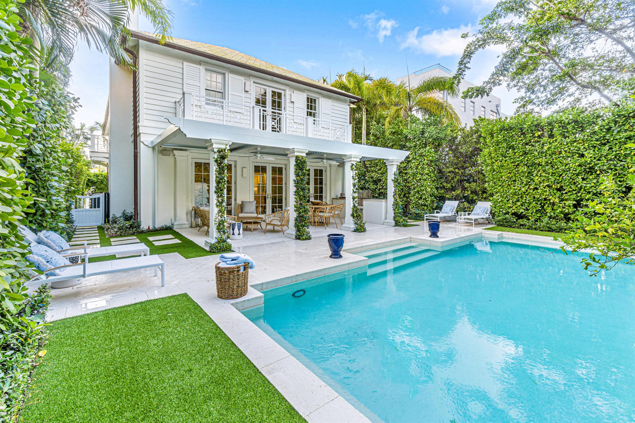 ROYAL PARK - Residential