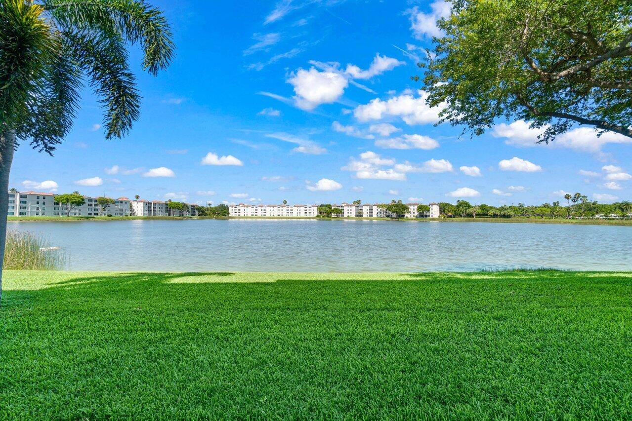 14112 Huntington Pointe Drive 401