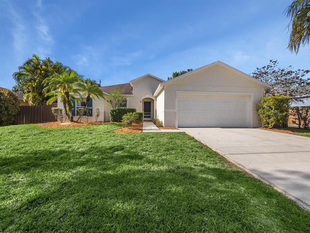 Photo of 1362 SW Patricia Avenue Ave, Port St Lucie, FL 34953 (MLS # R10712145)