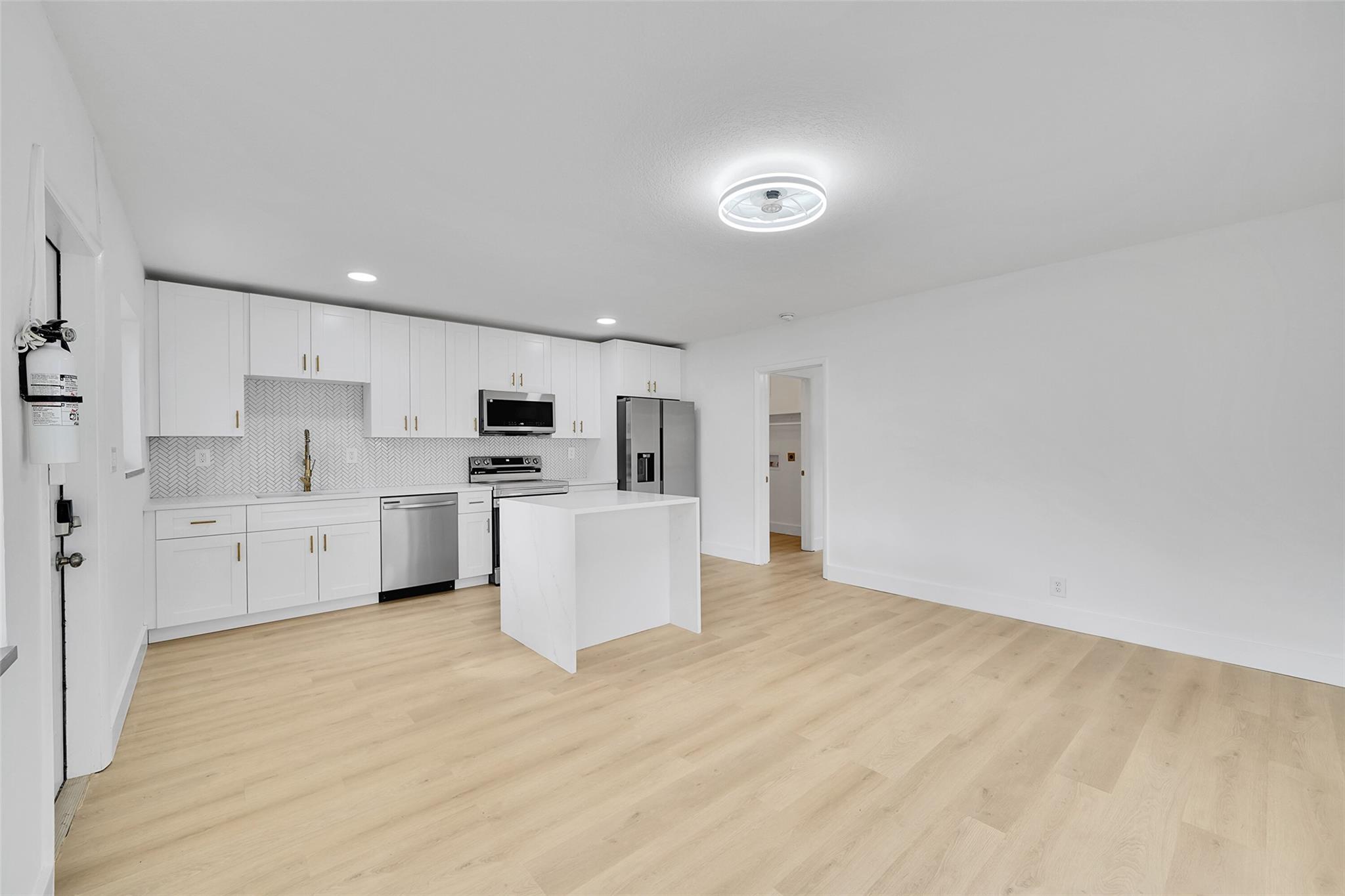 House did not flood in 2023 generational flooding event! One of the nicest neighborhoods in Ft Laud. Just moments to downtown and Las Olas. Airport and marinas are a short distance away. (1) 2 bed 2 bath and (1) 1 bed 1 bath . unitsConveniently located near I95 and I75 highways. Iconic 15th St. is known for its overhanging oak trees. Both units are fully remodeled, waterfall quartz countertops, LVP floor throughout, tile bathrooms, and LED mirrors. new AC unit, 2 new hot water tanks, 2 new electric panels, all new hurricane impact windows 2024, new roof and fence, freshly painted concrete patio and walkways, new stainless steel appliances, freshly painted and smart home features. Property was a successful short and long term rental. Close to local parks. Listed below appraised value
