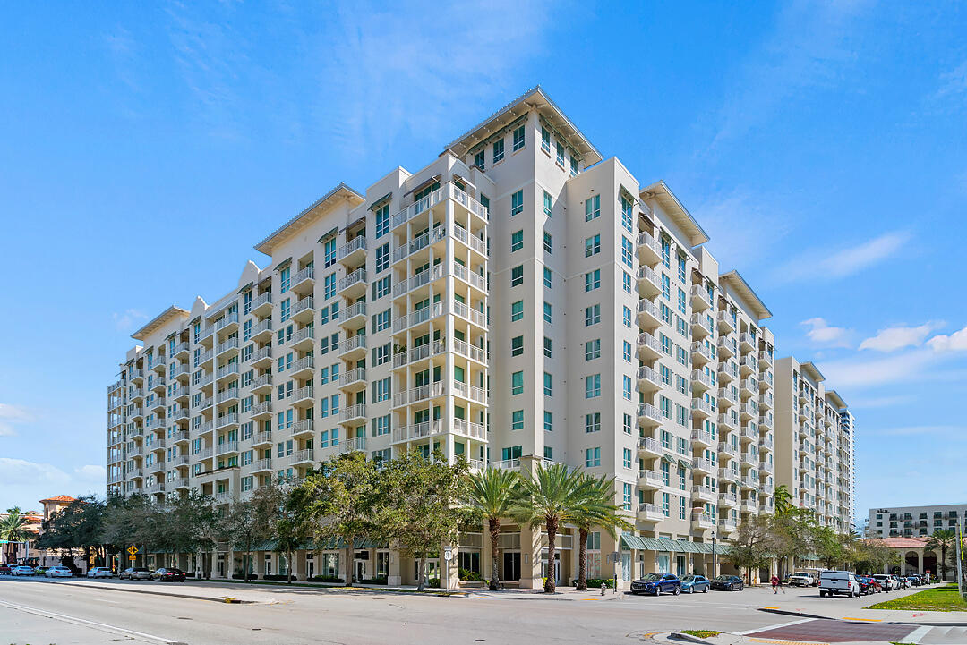 CITY PALMS CONDO - Residential