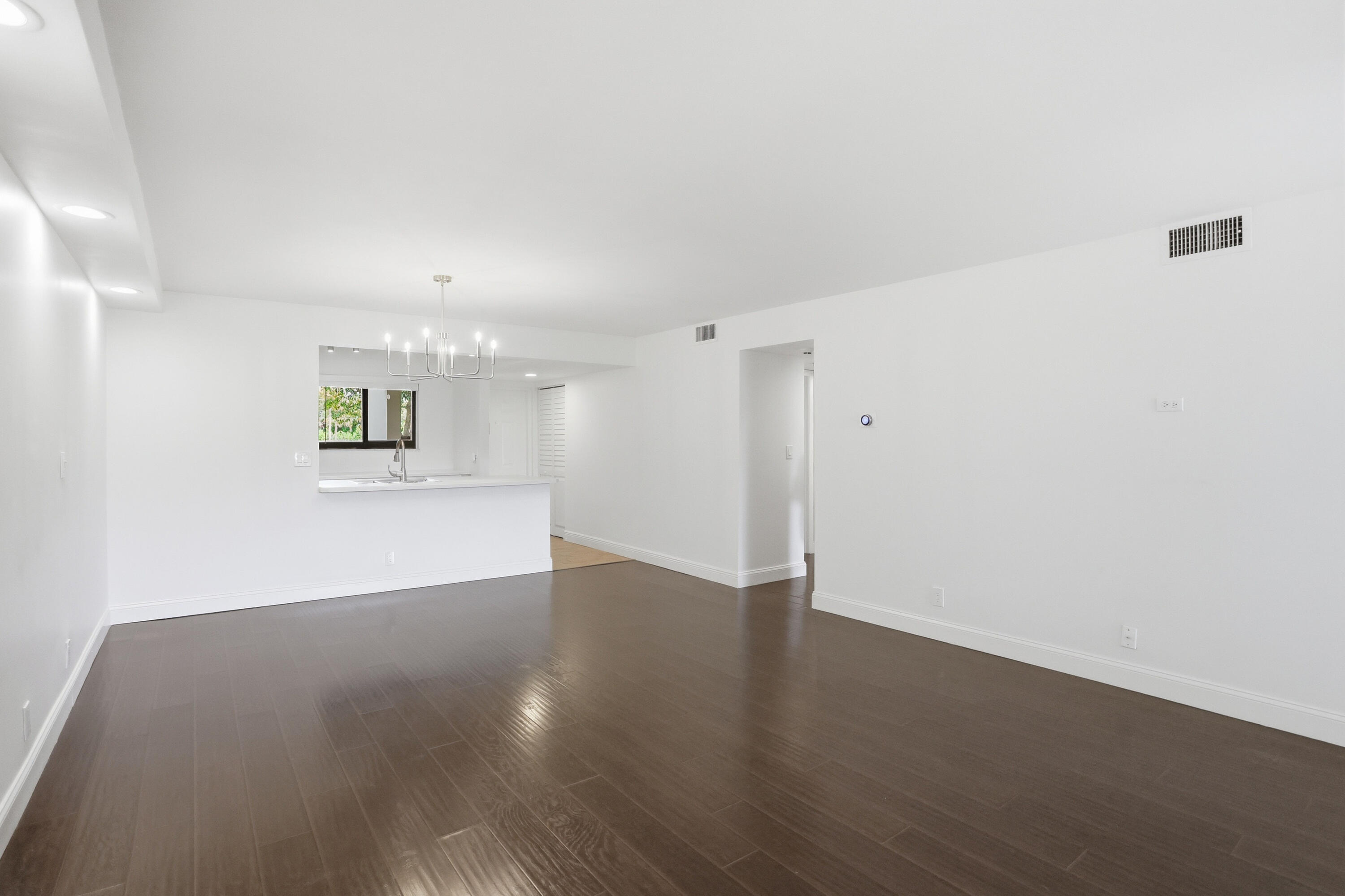 BANYAN PARK - Residential