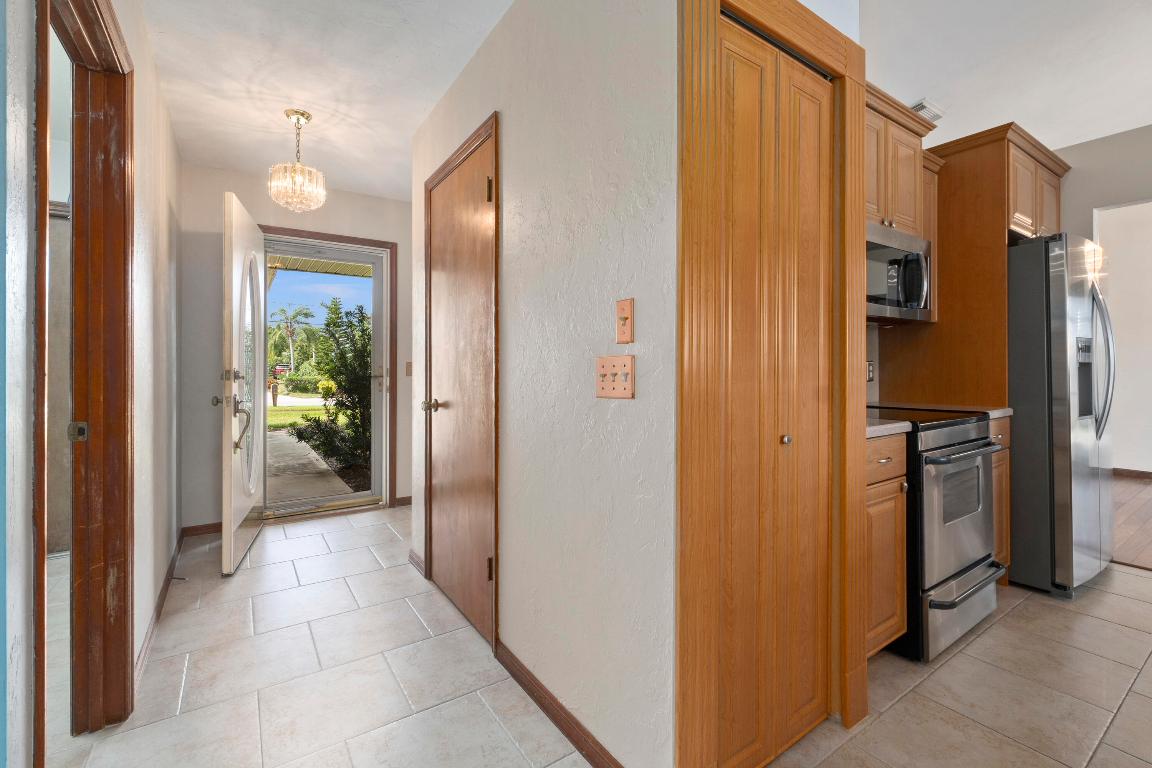 PORT ST LUCIE SECTION 18 - Residential