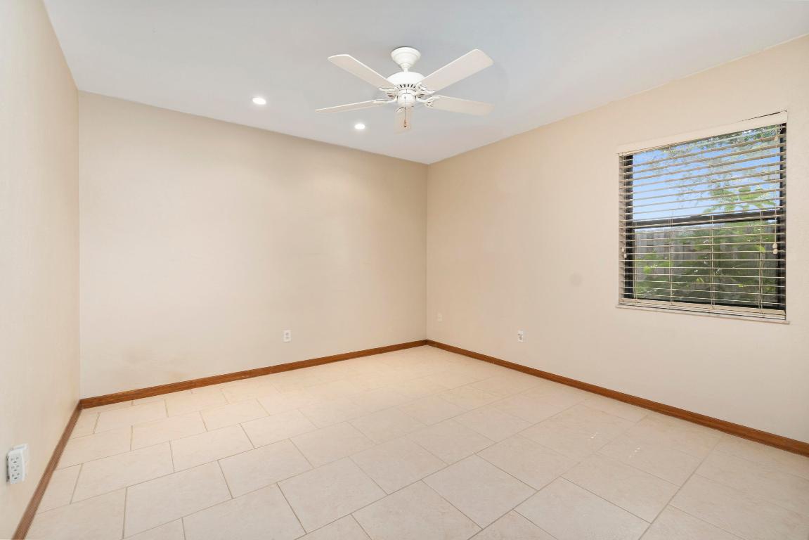 PORT ST LUCIE SECTION 18 - Residential