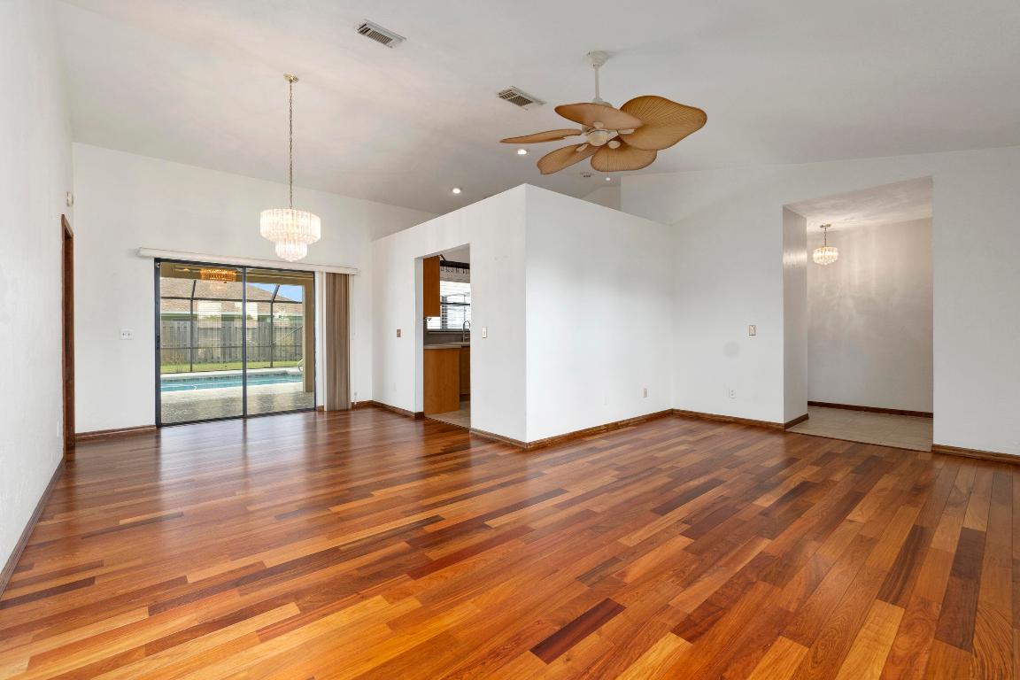 PORT ST LUCIE SECTION 18 - Residential