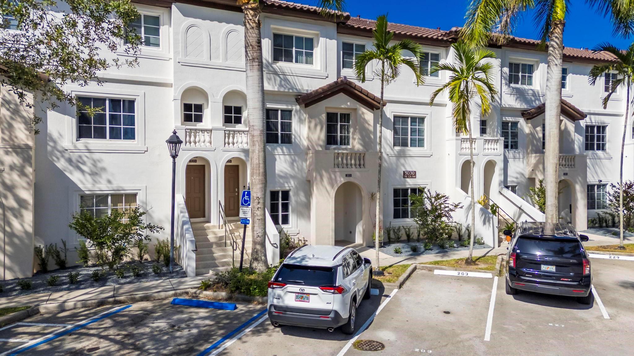 BOARDWALK AT VIZCAYA - Residential Lease