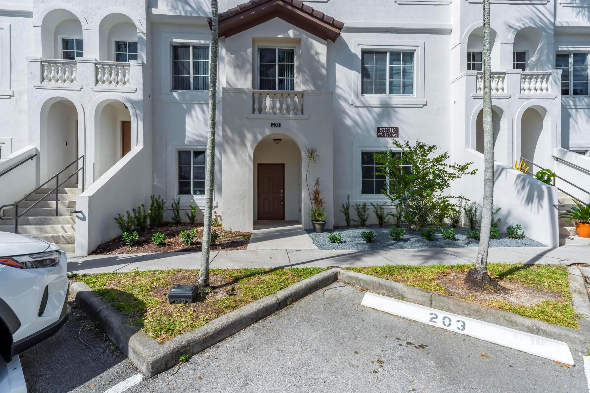 BOARDWALK AT VIZCAYA - Residential Lease