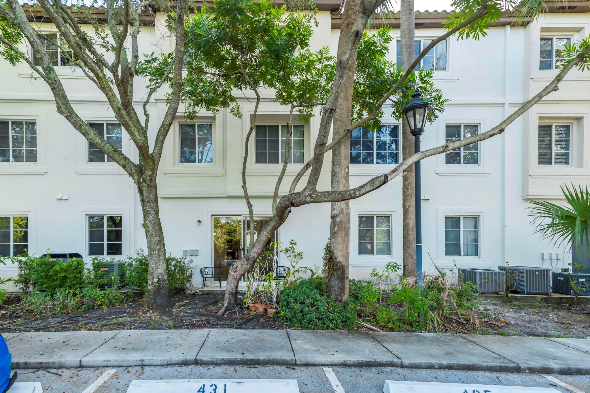 BOARDWALK AT VIZCAYA - Residential Lease