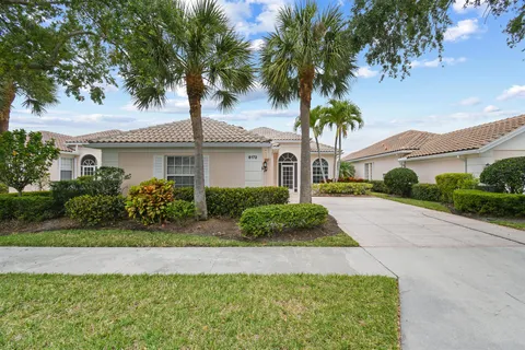 8172 SE Palm Hammock Lane, Hobe Sound, FL MLS: R11083424