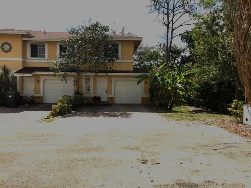 Avon Point Townhomes - Residential