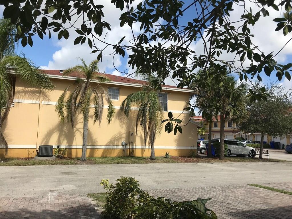 Avon Point Townhomes - Residential