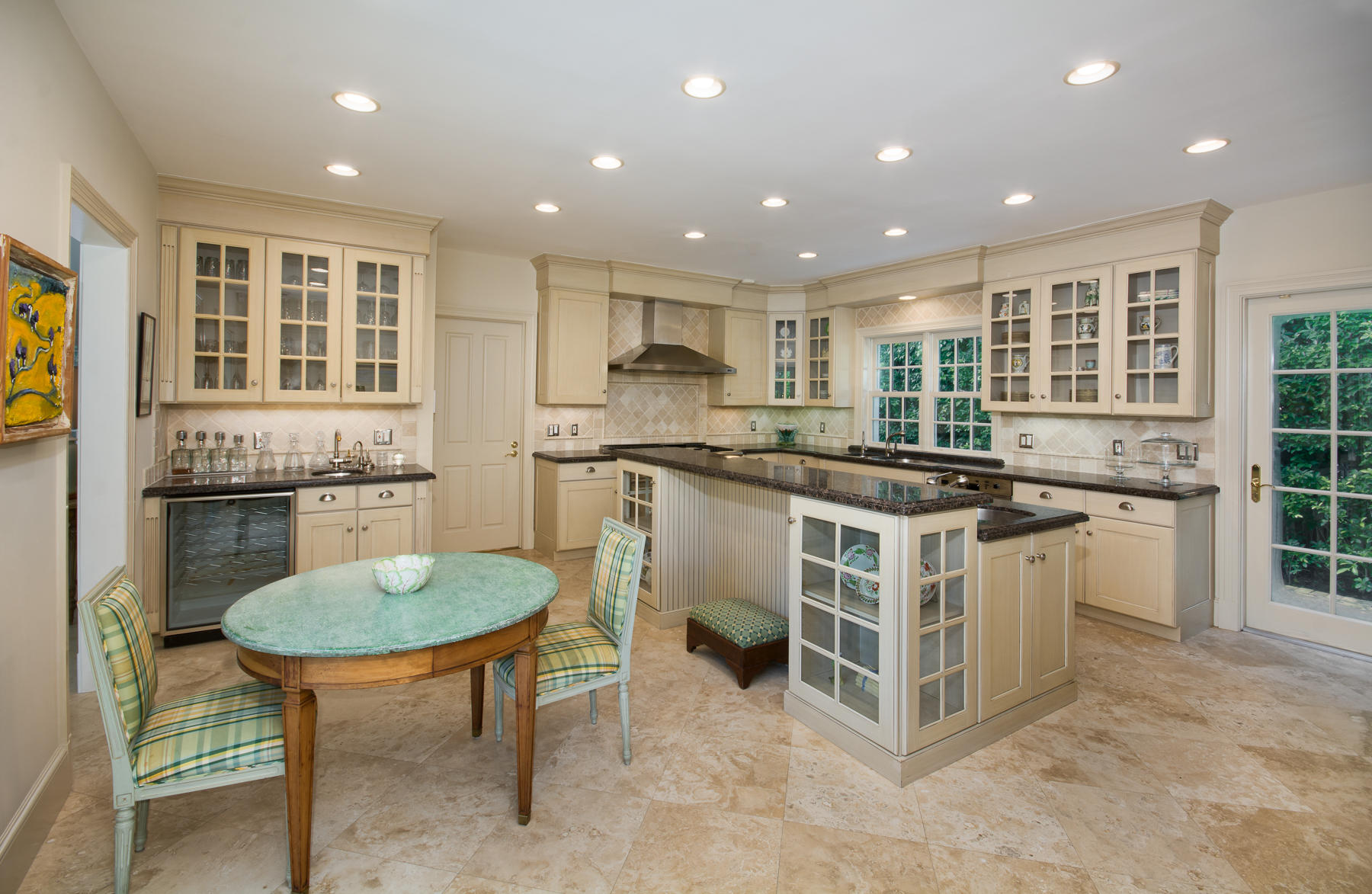 Single Family - Residence - Residential