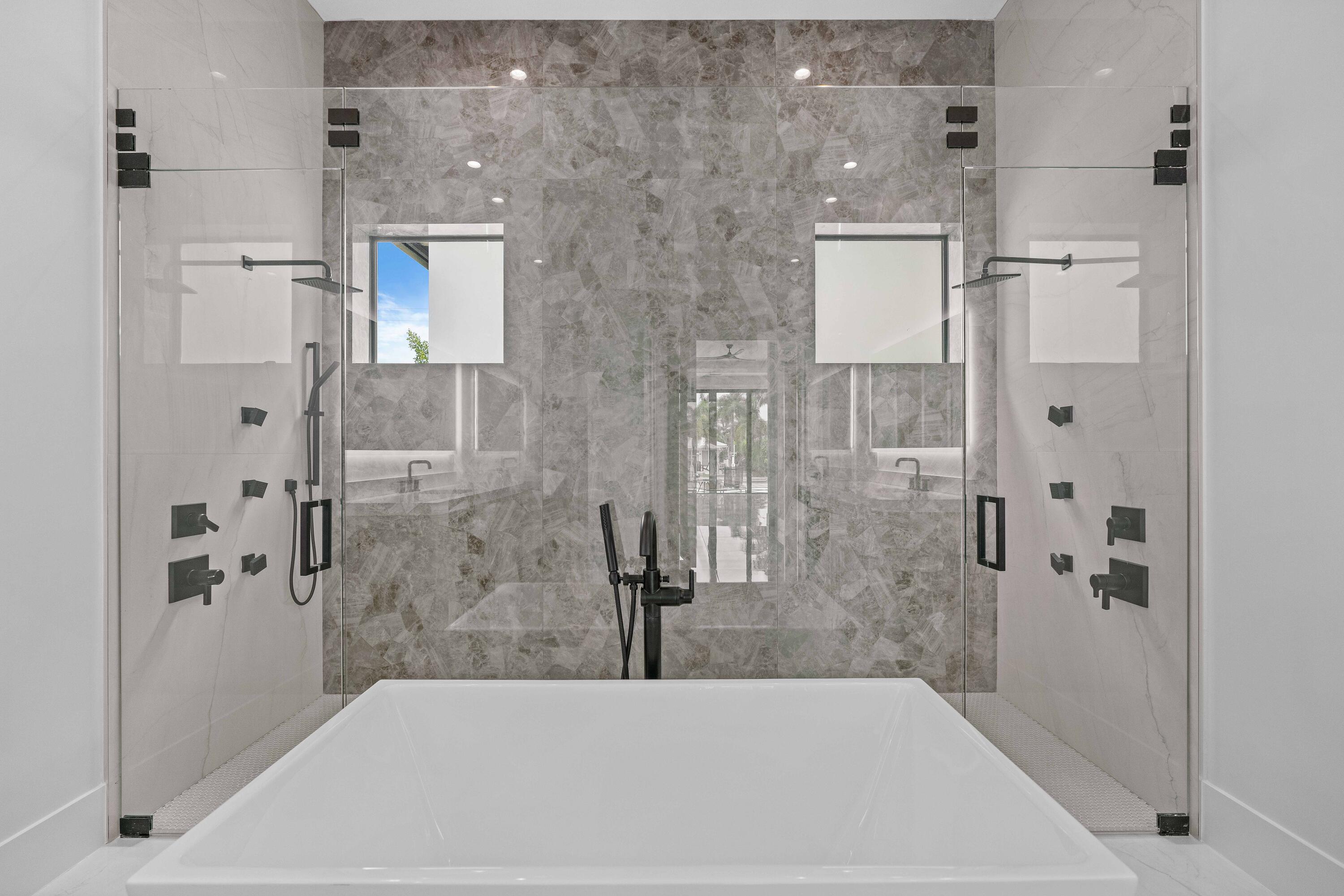 PALM BEACH ISLES 2 - Residential